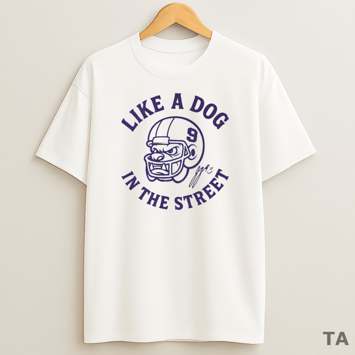Top J J Sweatshirt Tee