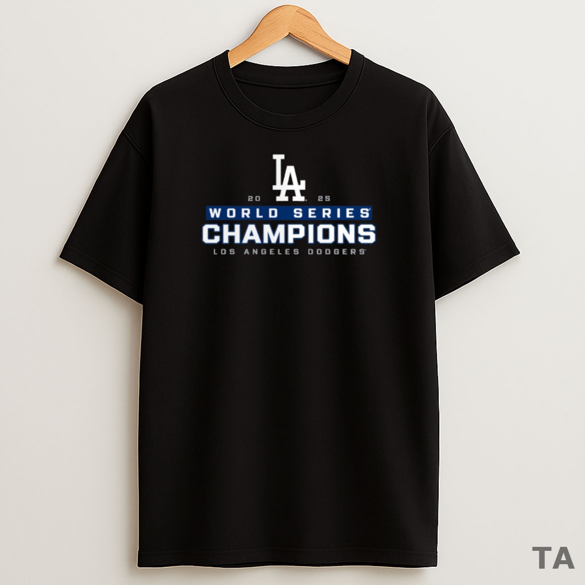 Top Los Angeles Dodgers Win Toronto Blue Jays 2025 World Series Champions Signature Roster Sweatshirt Tee