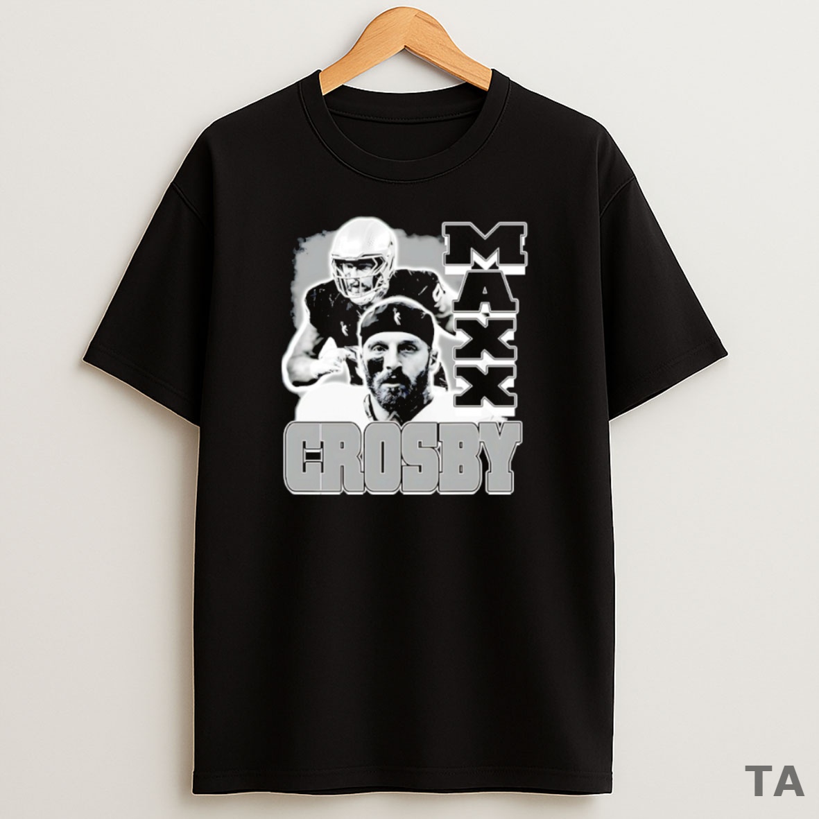 Top Maxx Crosby Las Vegas Raiders Nfl Portrait Graphic Sweatshirt Tee
