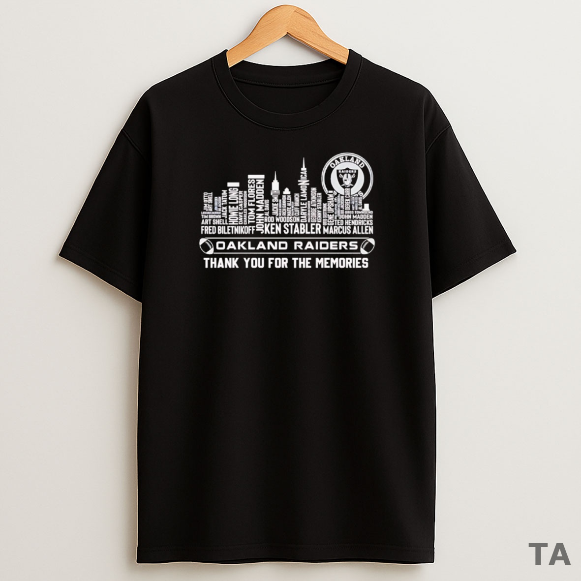 Top Skyline Name Oakland Raiders Thank You For The Memories Sweatshirt Tee