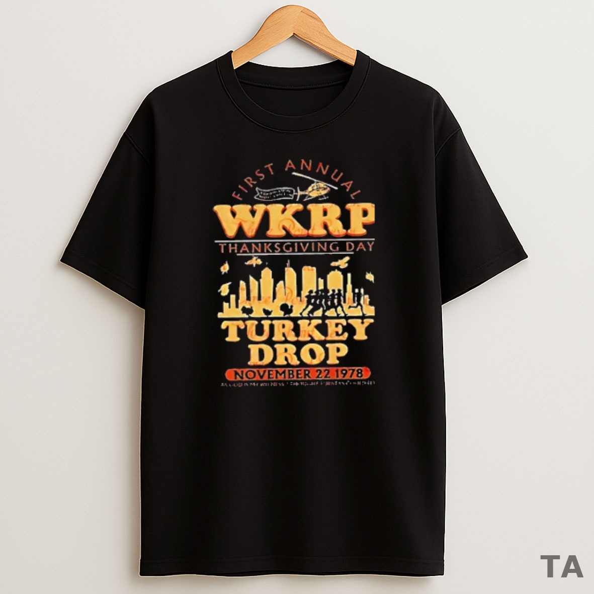 Top Wkrp Turkey Drop Thanksgiving Funny Cincinnati As God Is My Witness November 1978 Sweatshirt Tee