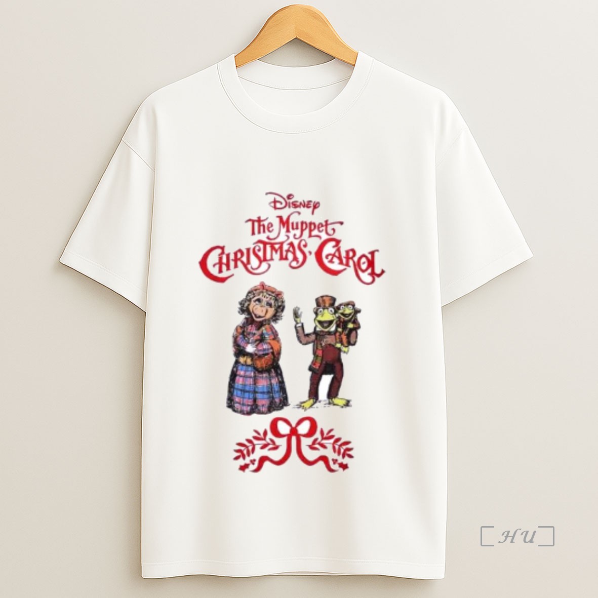 Trending Disney The Muppet Christmas Carol Kermit Miss Piggy Ornaments Premium Shirt Sweatshirt Tee
