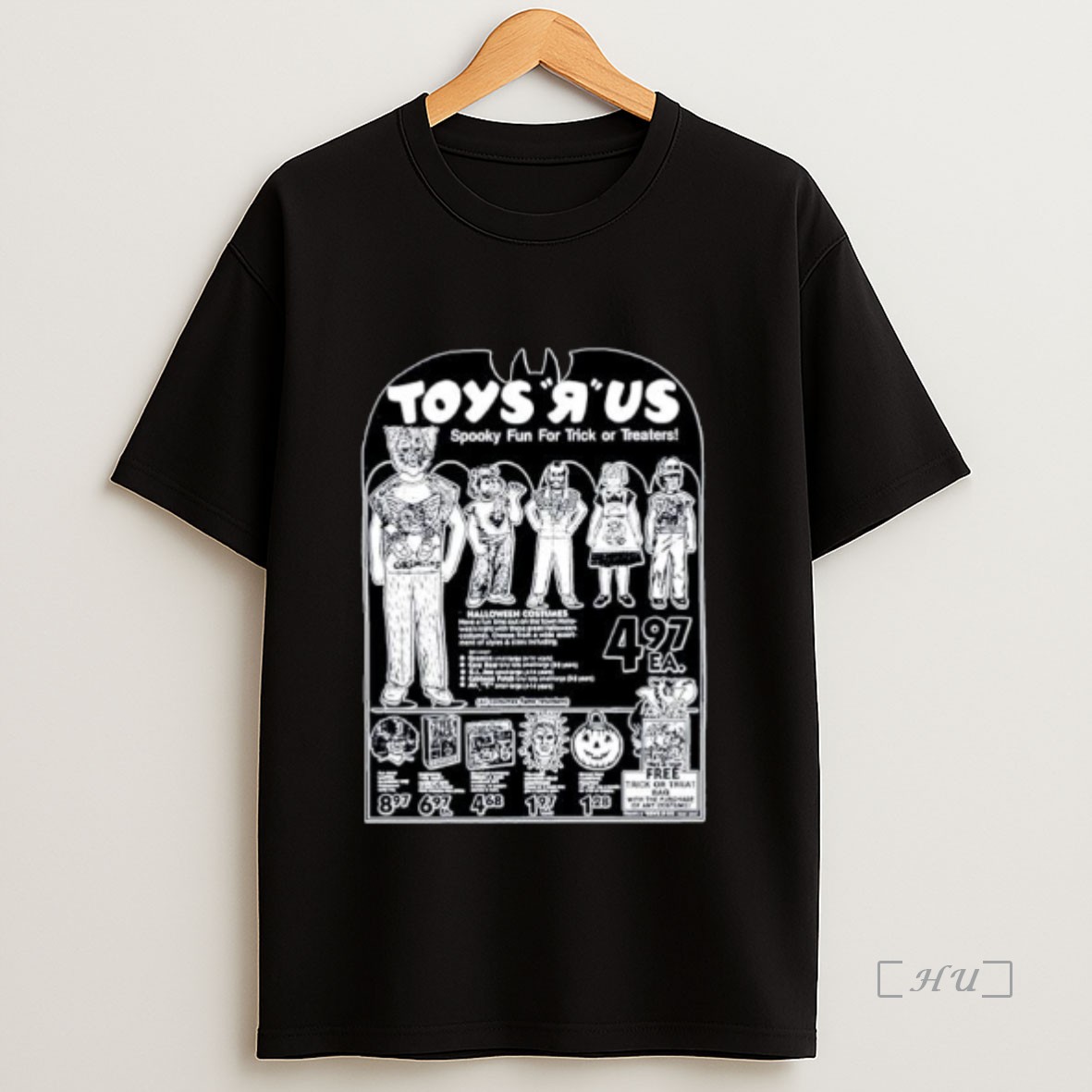 Trending Toys R Us Spooky Fun For Trick Or Treaters Ornaments Premium Shirt Sweatshirt Tee