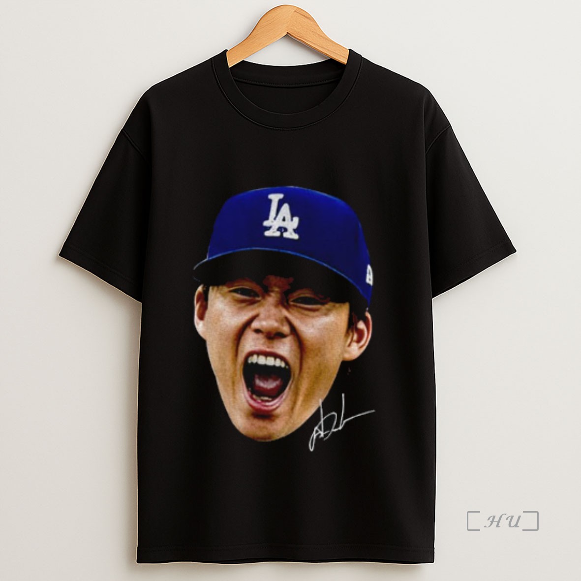Trending Yoshinobu Yamamoto World Series Mvp Big Face Signature Premium Shirt Sweatshirt Tee