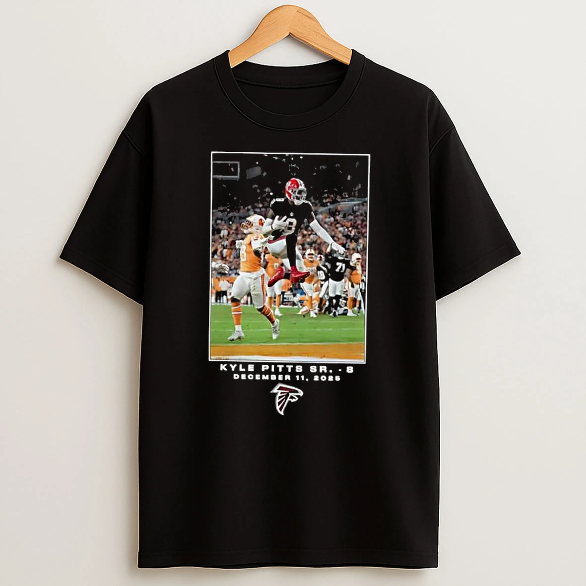 Atlanta Falcons Kyle Pitts Sr Nfl Flash Features Week 15 Photo Shirts