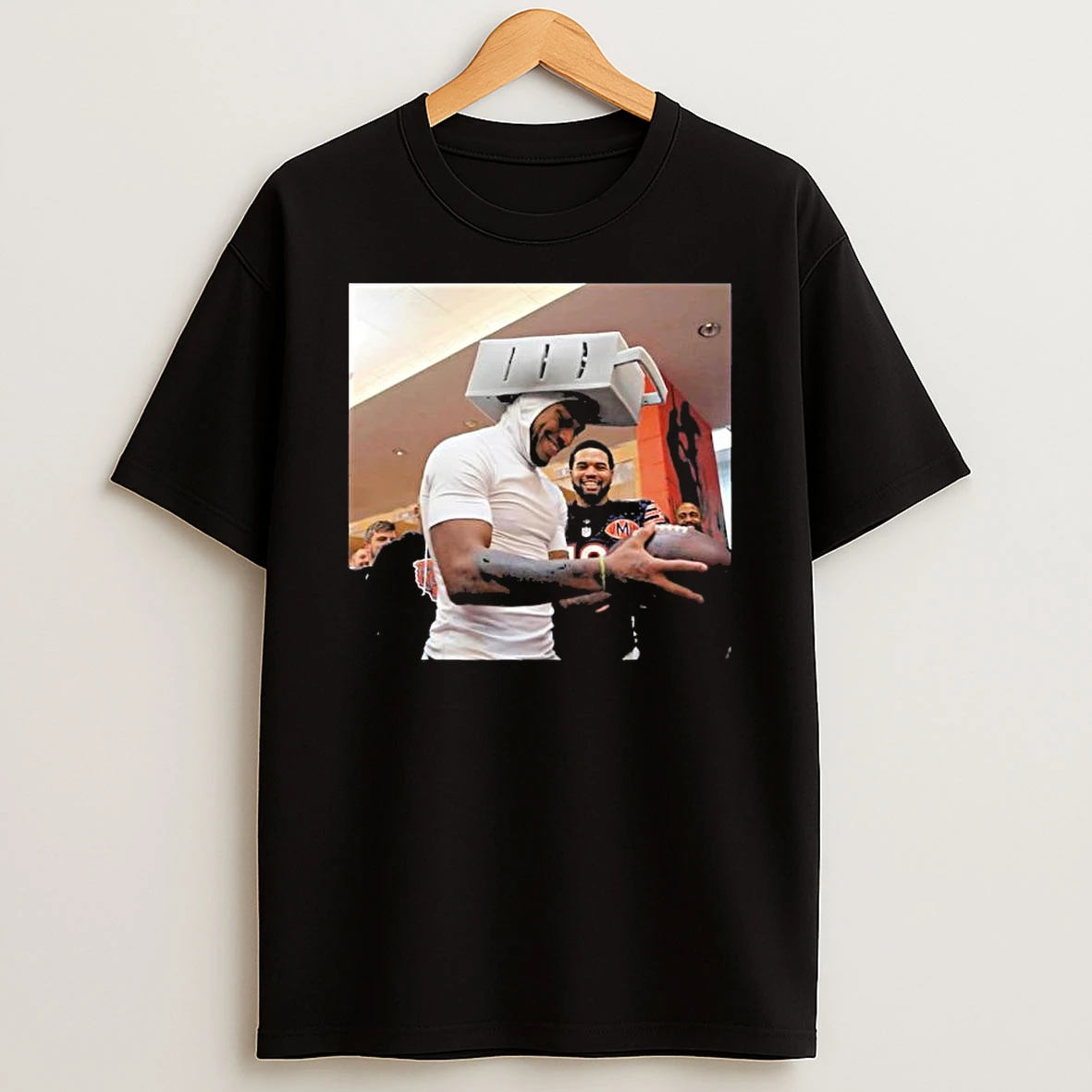 Bears Dj Moore Wore A Cheese Grater Hat Shirts