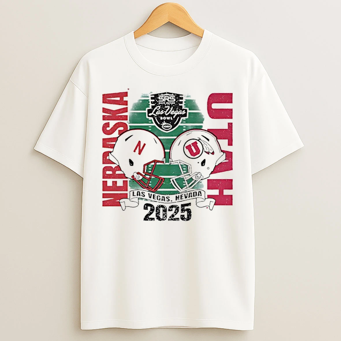 Classic 2025 26 Las Vegas Bowl Nebraska Cornhuskers Vs Utah Utes Helmets T Shirts