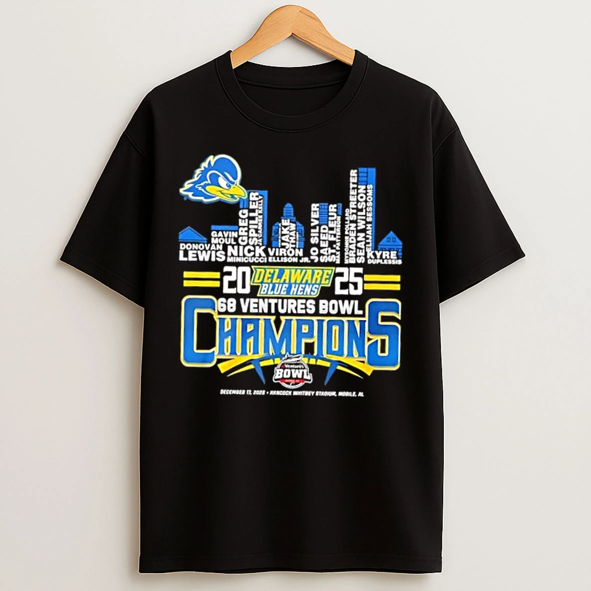 Classic 2025 68 Ventures Bowl Champions Delaware Blue Hens All Names City Skyline T Shirts