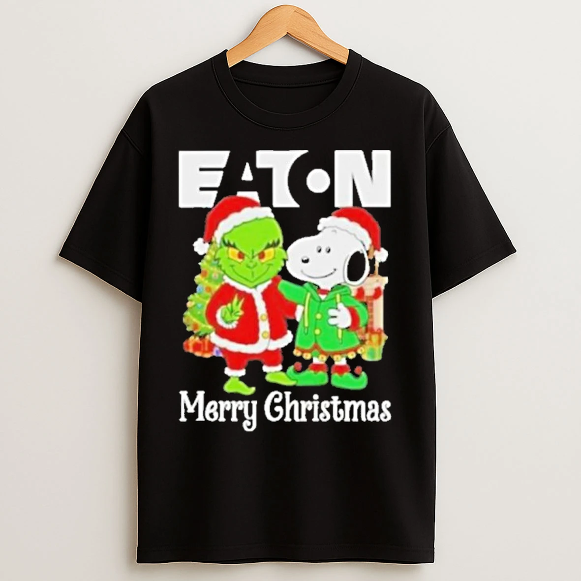 Classic 2025 Awesome Eaton Corporation X Grinch And Snoopy Merry Christmas T Shirts