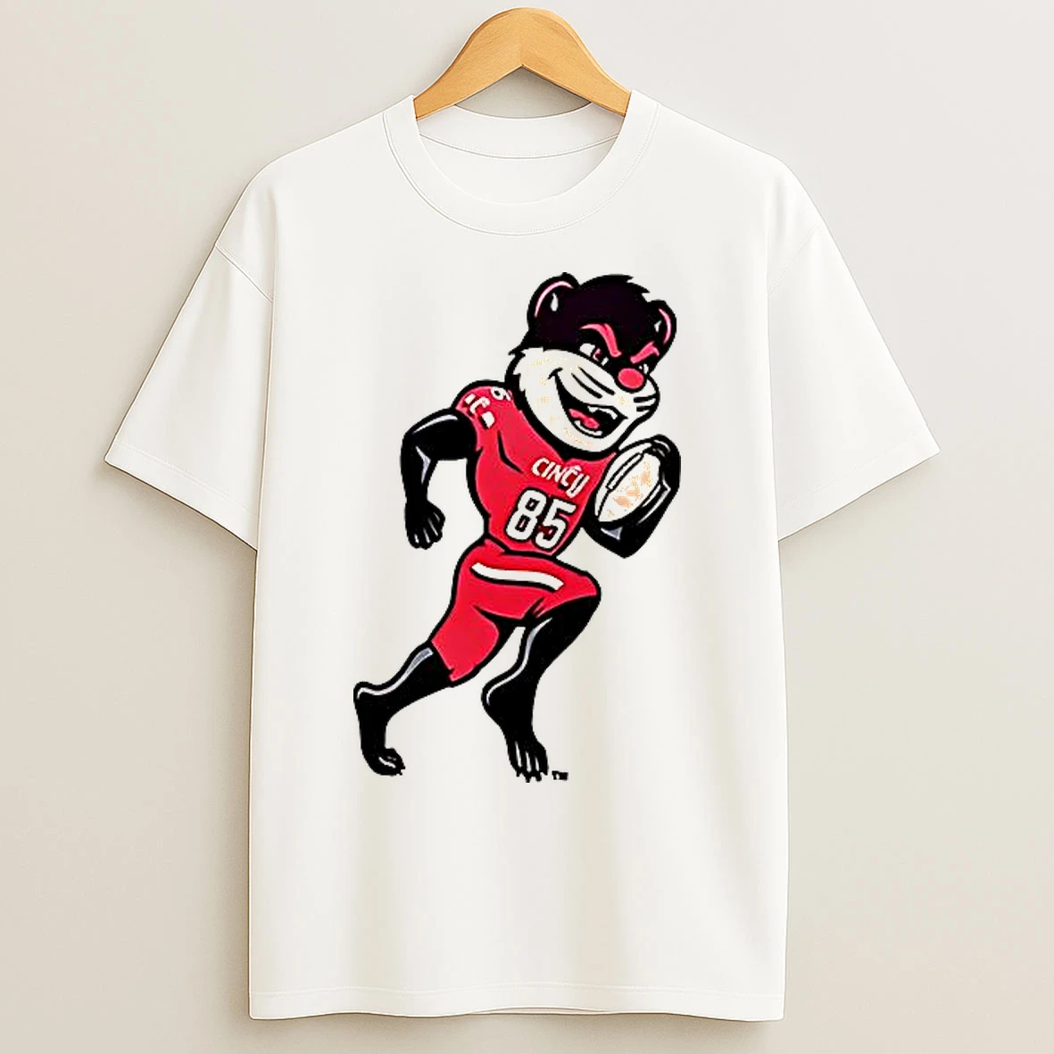 Classic Cincinnati Bearcats Bearcat Playing Football T Shirts