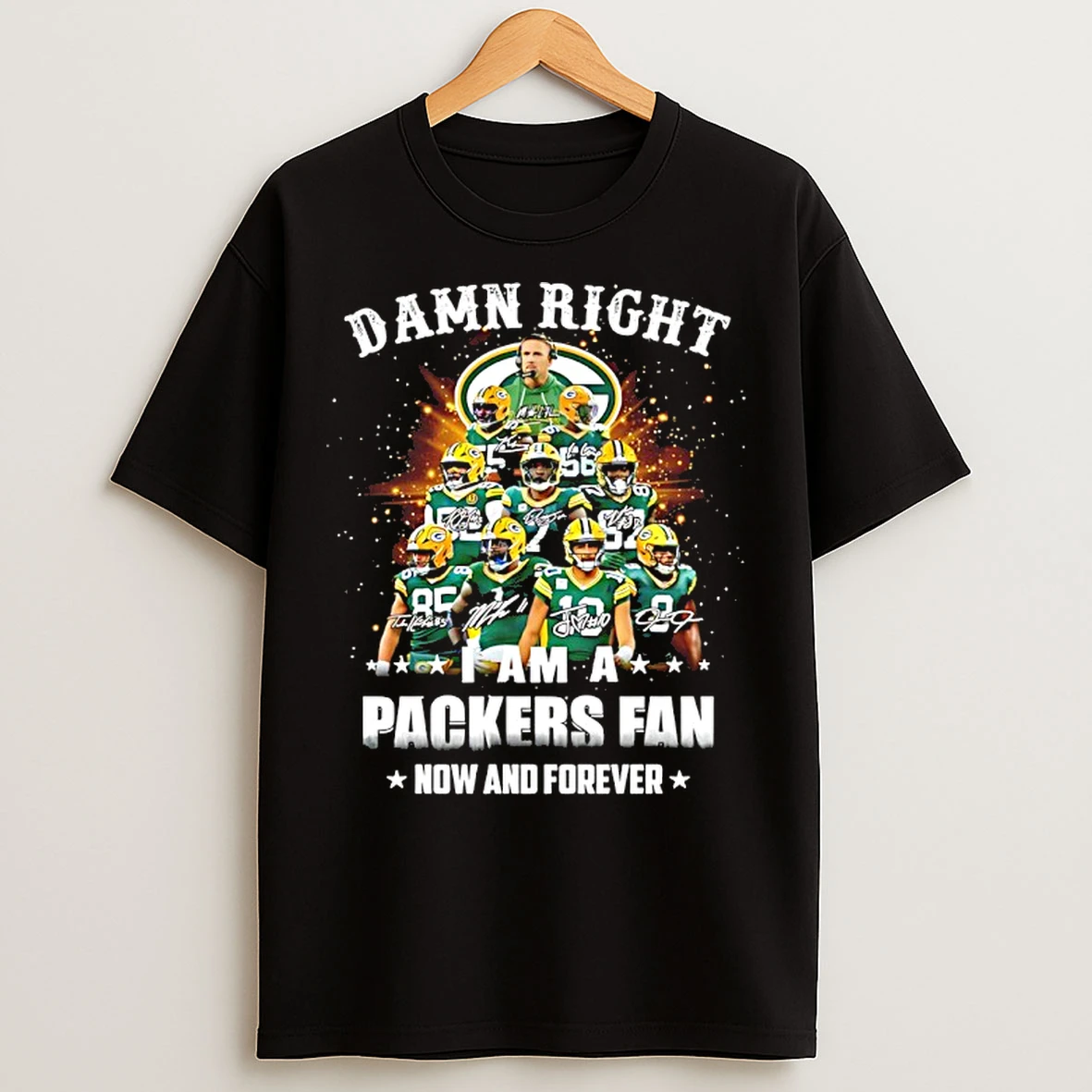 Classic Damn Right I Am A Packers Fan Now And Forever Player Collage Christmas Tree Signatures T Shirts