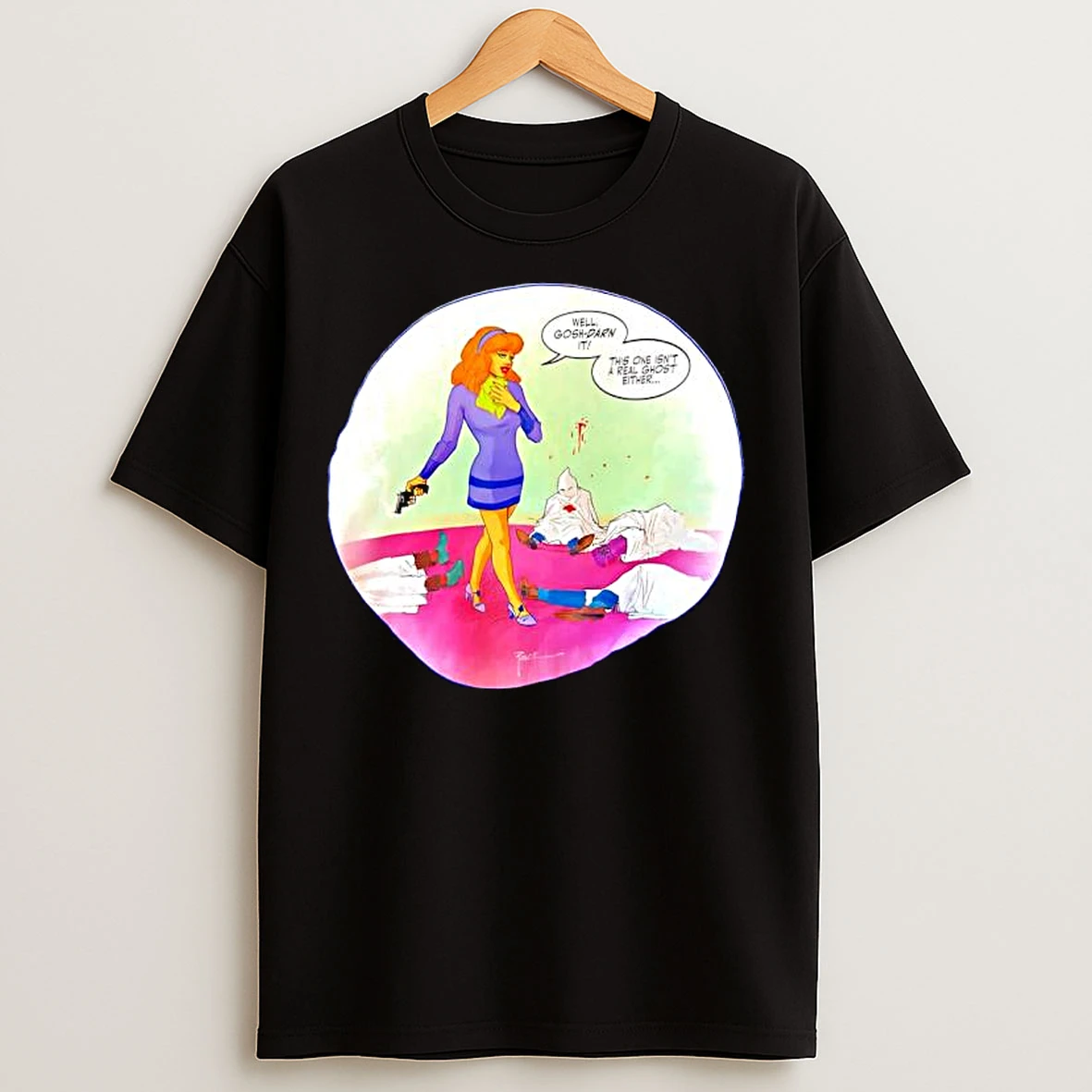 Classic Daphne Blake Standing Several Bodies Ku Klux Klan Robe T Shirts