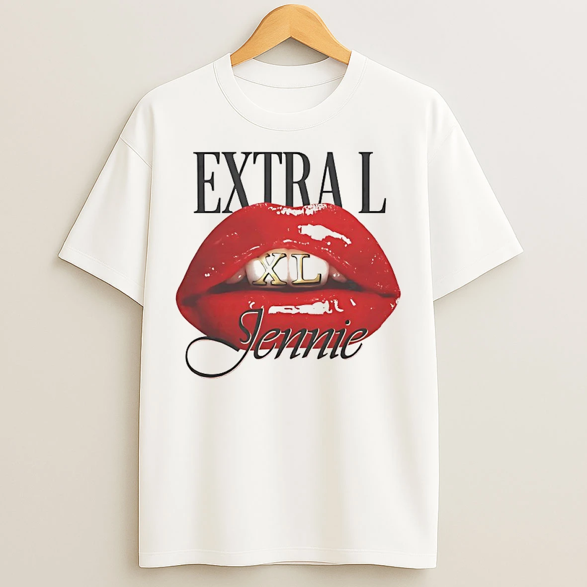 Classic Extral Jennie Lip T Shirts