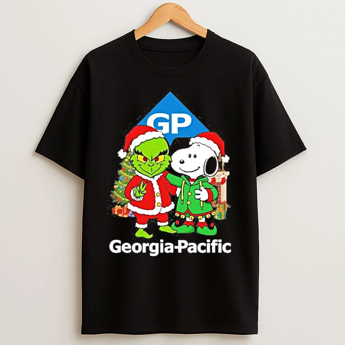 Classic Georgia Pacific Santa Grinch X Santa Snoopy Merry Christmas T Shirts