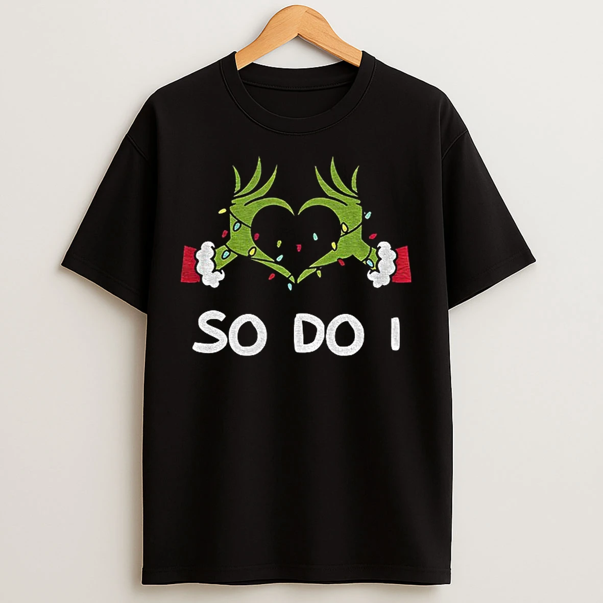 Classic Grinch Love Hands Sign So Do I Merry Christmas T Shirts