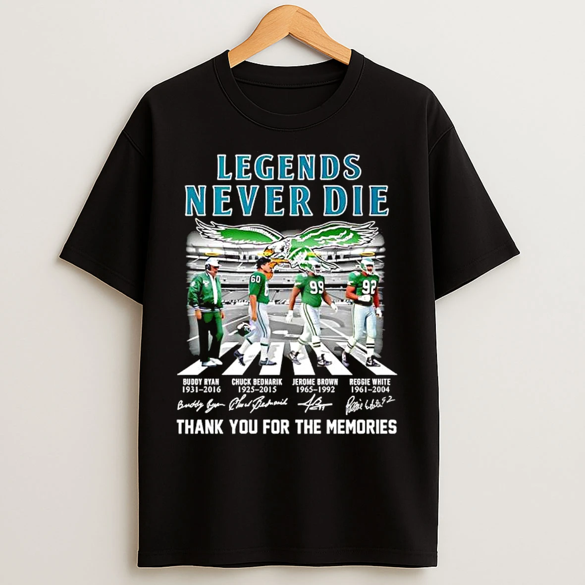 Classic Legends Never Die Philadelphia Eagles Walking Abbey Road Signaturs T Shirts