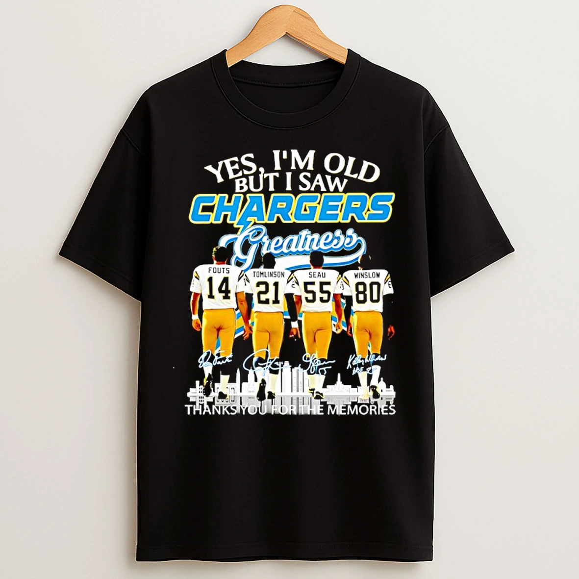 Classic Los Angeles Chargers Yes Im Old But I Saw Greatness Thank You For The Memories Signature T Shirts