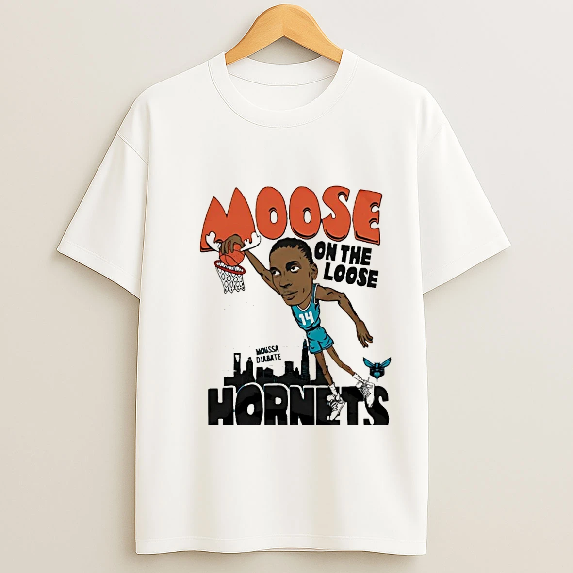 Classic Moussa Diabate Moose On The Loose Charlotte Hornets Caricature Christmas T Shirts