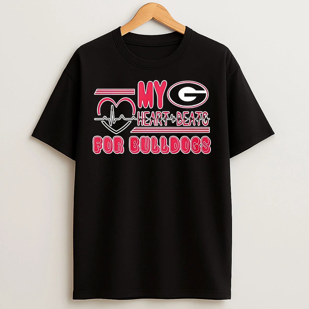 Classic My Heart Beats For Bulldogs University Of Georgia Logo T Shirts