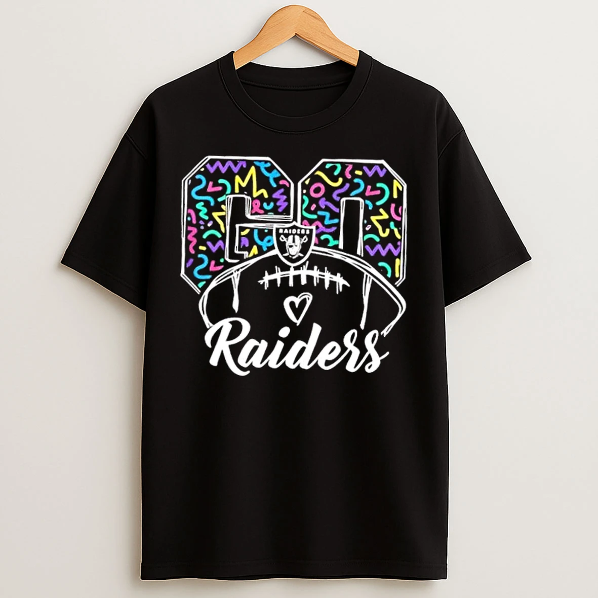 Classic Never Underestimate A Woman Who Listens To Nkotb And Loves The Las Vegas Raiders T Shirts