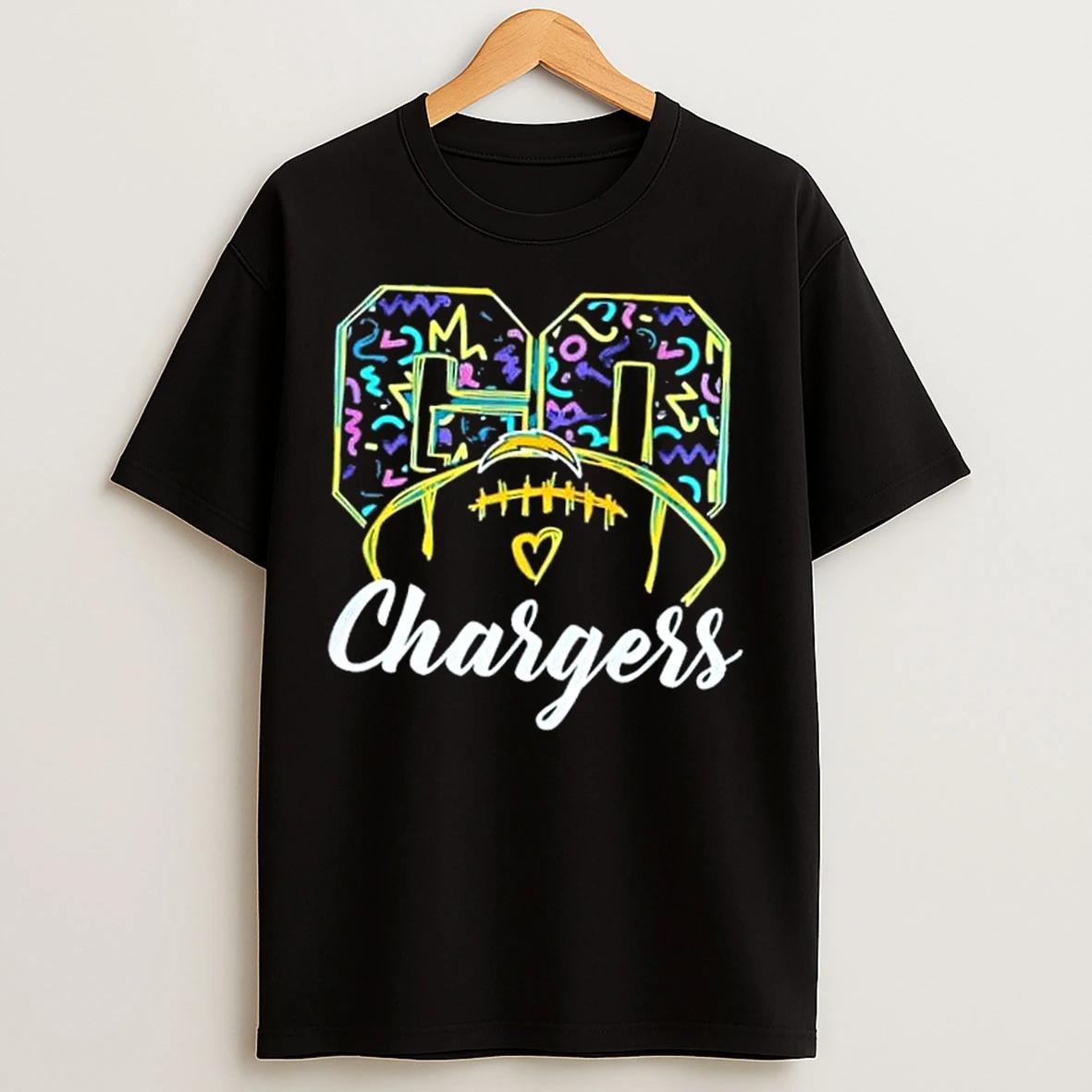 Classic Never Underestimate A Woman Who Listens To Nkotb And Loves The Los Angeles Chargers T Shirts