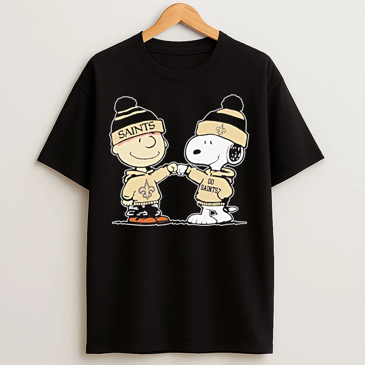 Classic New Orleans Saints Snoopy And Charlie Brown Best Friends T Shirts