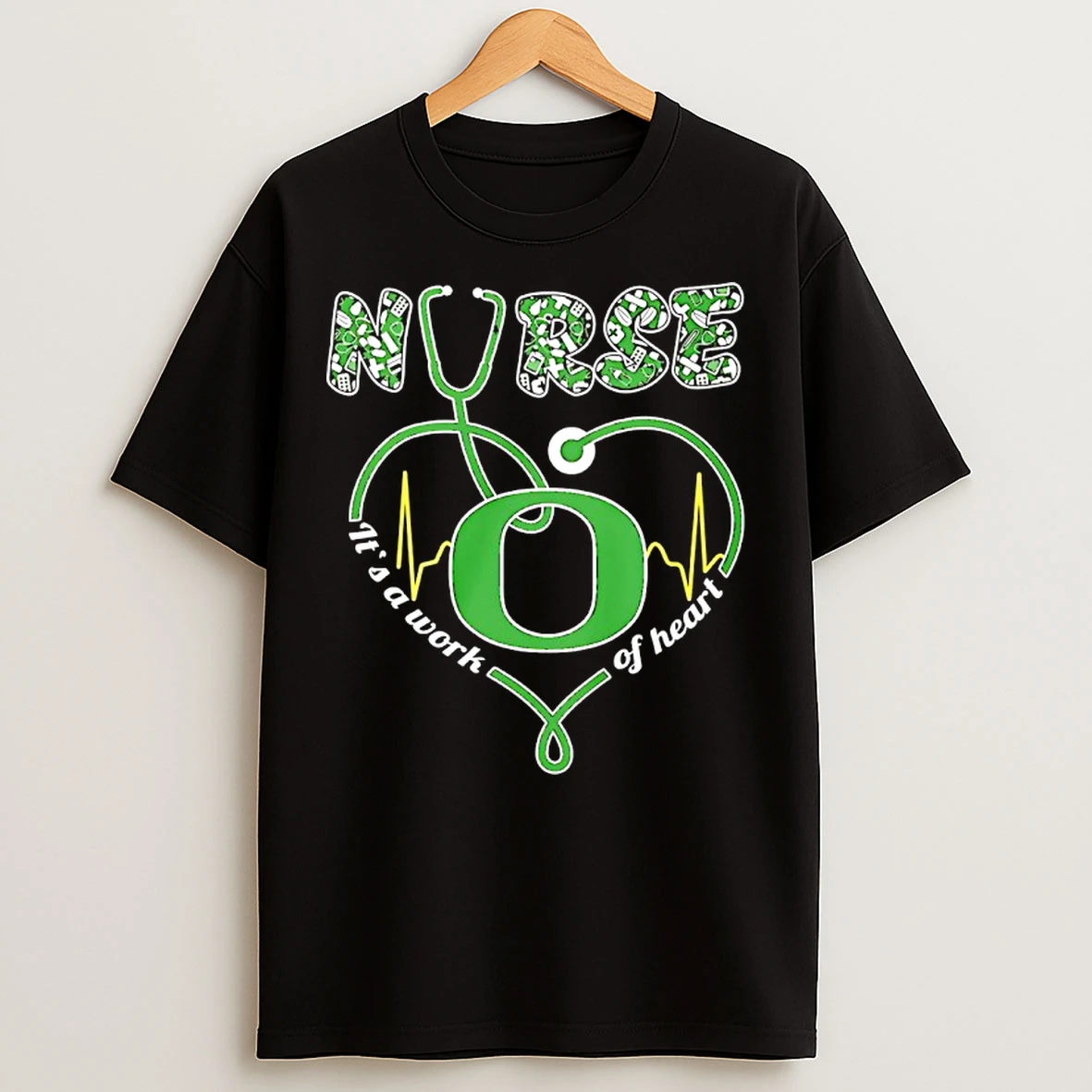 Classic Nurse Its A Work Of Heart Oregon Ducks Logo T Shirts