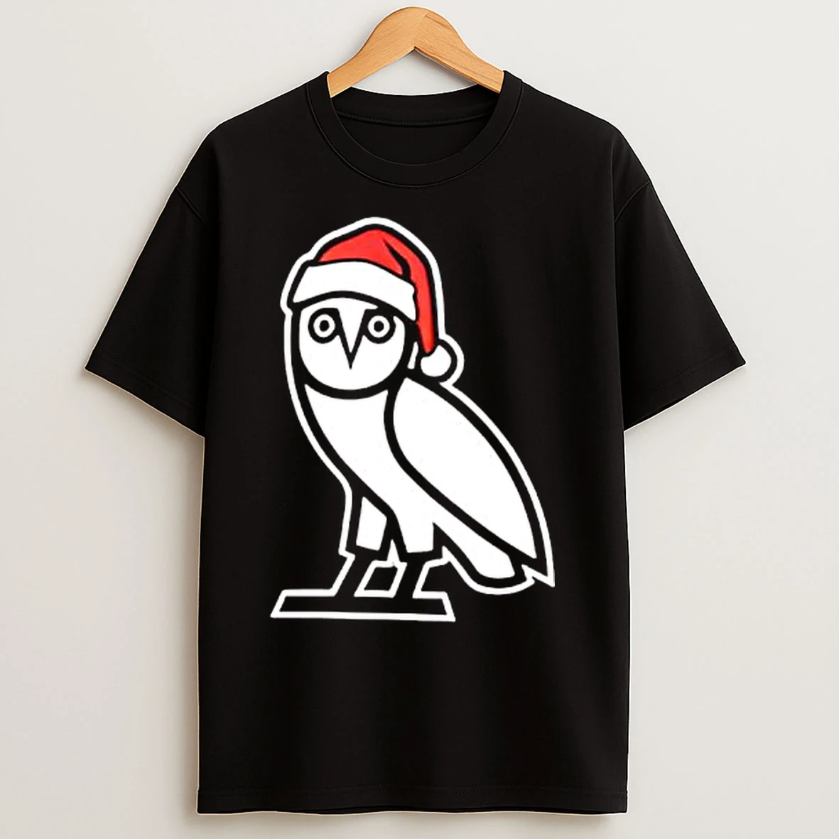 Classic Ovo Holiday Owl Santa Hat Graphic T Shirts