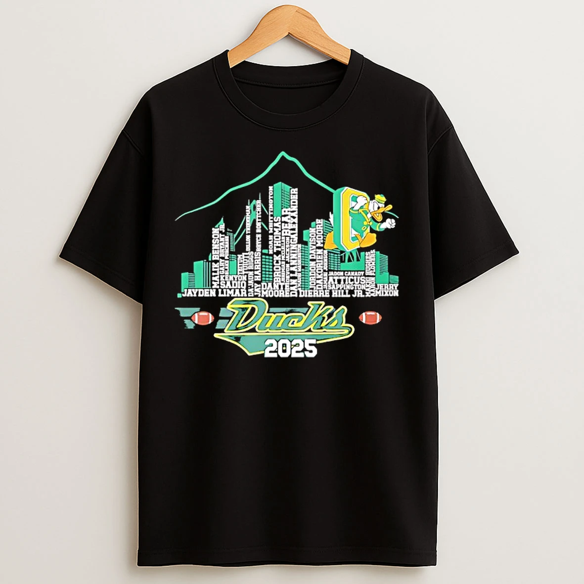 Classic Oregon Ducks 2025 Mascot Cityscape Silhouette T Shirts