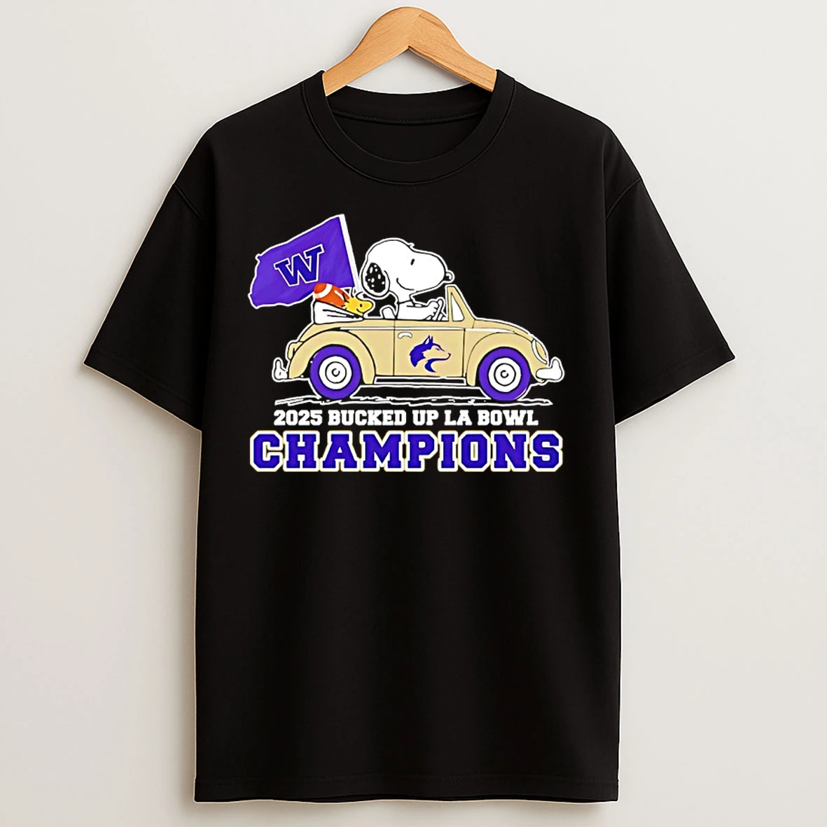 Classic Peanuts X Washington Huskies 2025 Bucked Up La Bowl T Shirts