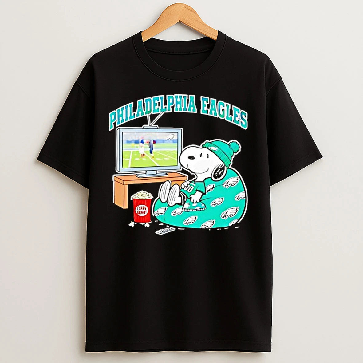 Classic Philadelphia Eagles Snoopy Cozy Game Day Peanuts T Shirts