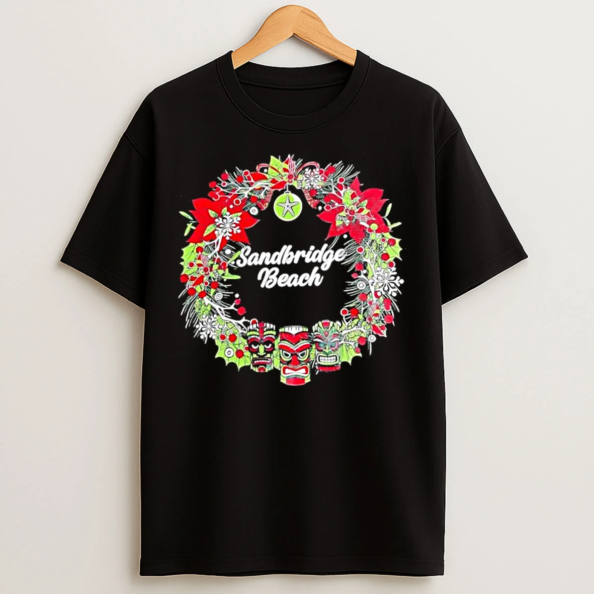 Classic Sandbridge Beach Christmas Wreath T Shirts