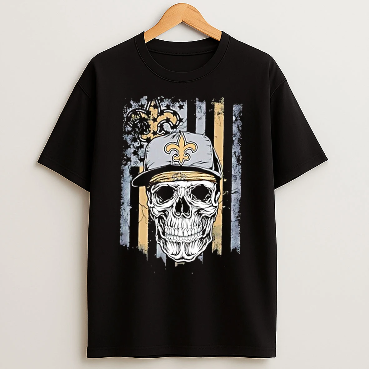Classic Skull Wearing A Cap New Orleans Saints Us Flag T Shirts