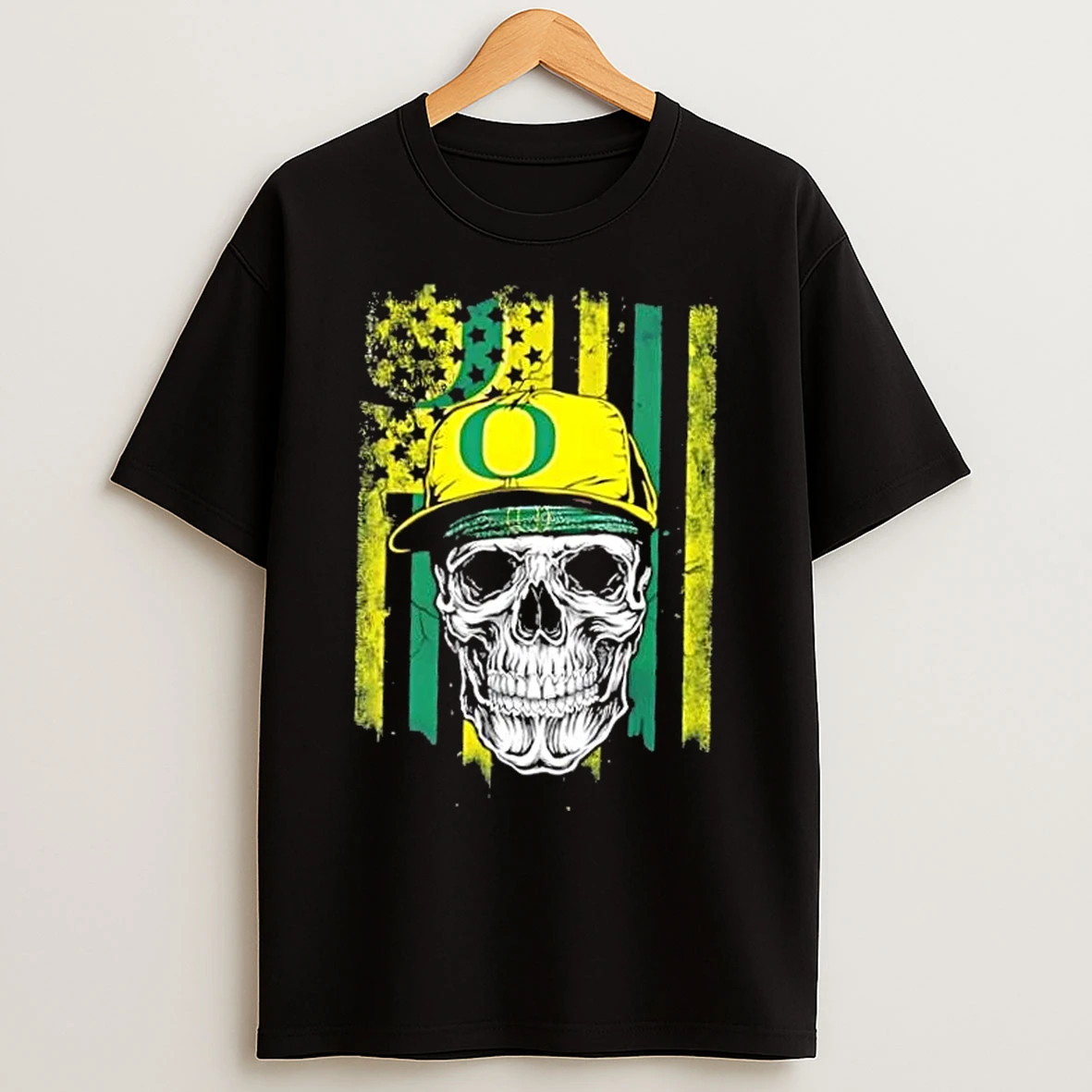 Classic Skull Wearing A Cap Oregon Ducks Us Flag T Shirts
