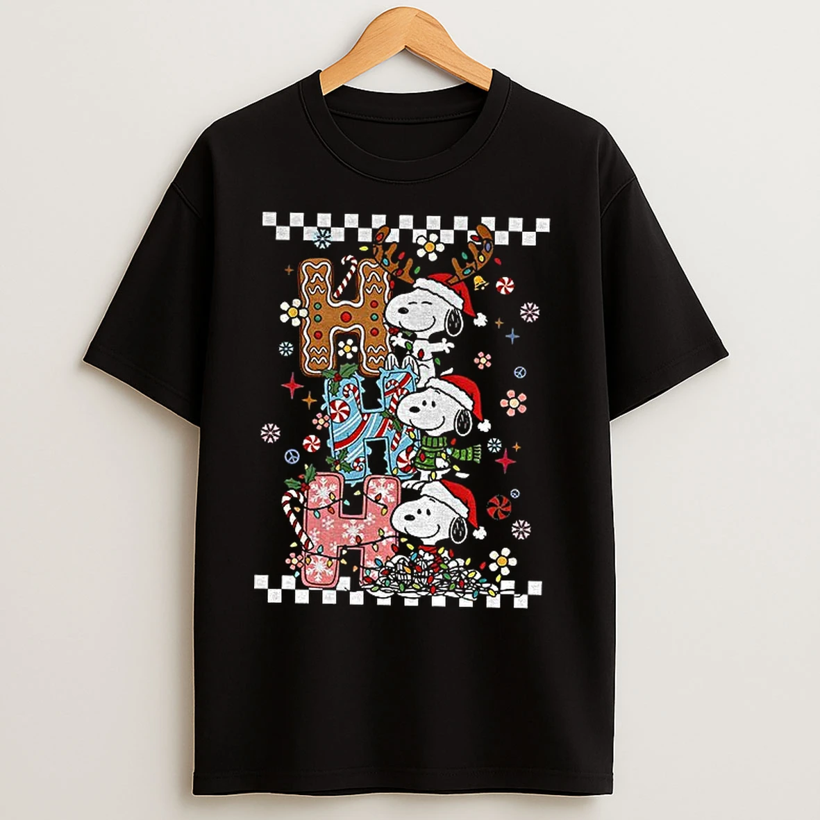 Classic Snoopy Santa Hat Festive Dog Merry Christmas 2025 T Shirts