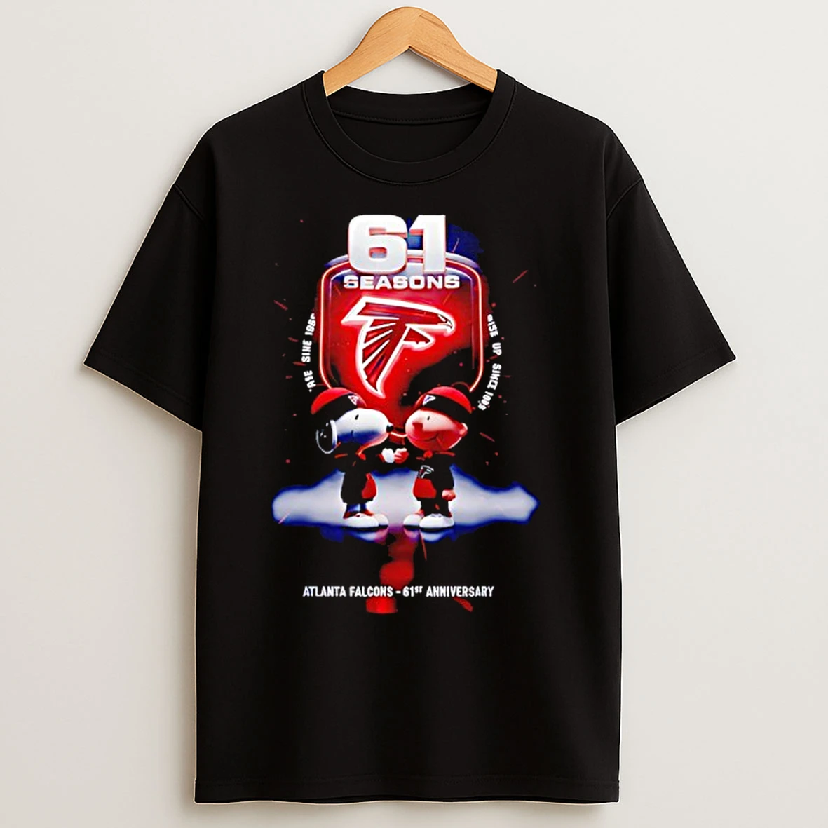 Classic Snoopy And Charlie Brown Atlanta Falcons 61st Anniversary 61 Season T Shirts
