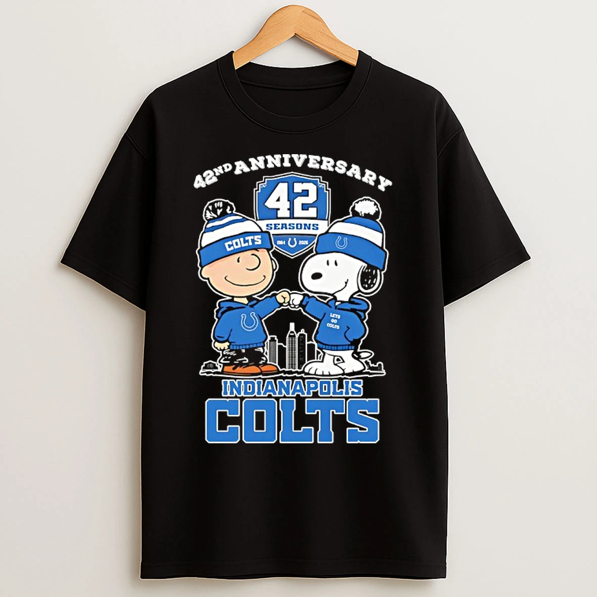 Classic Snoopy And Charlie Brown Indianapolis Colts Football 42nd Anniversary 42 Seasons T Shirts