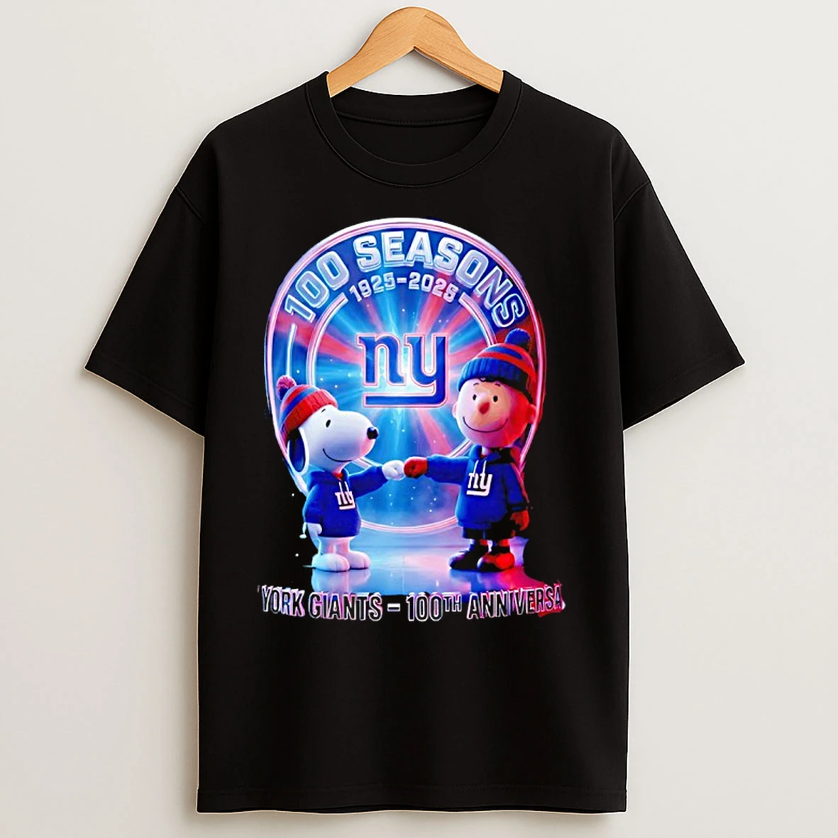 Classic Snoopy And Charlie Brown New York Giants 100th Anniversary 100 Seasons T Shirts