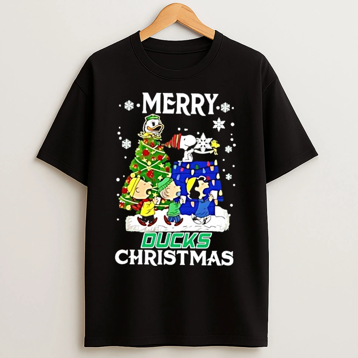 Classic Snoopy And Friends Merry Oregon Ducks Christmas Cute Cartoon T Shirts