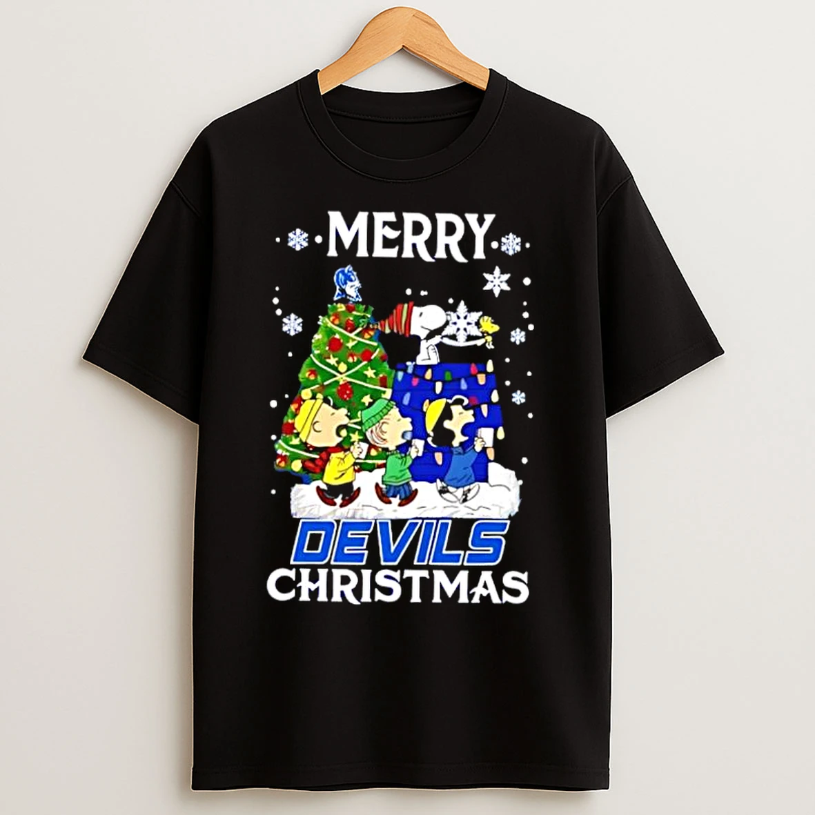 Classic Snoopy And Friends Merry Duke Blue Devils Christmas Cute Cartoon T Shirts