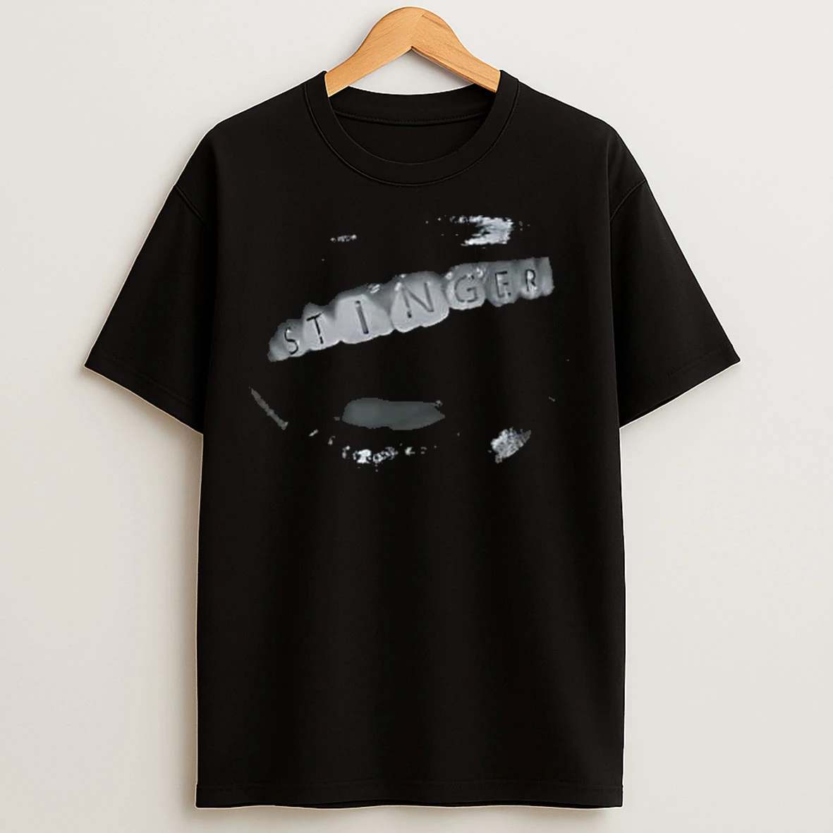 Classic Stinger Printed On The Teeth T Shirts