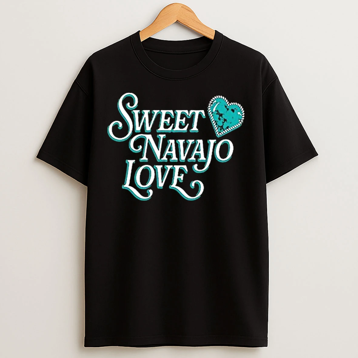 Classic Sweat Navajo Love Heart T Shirts