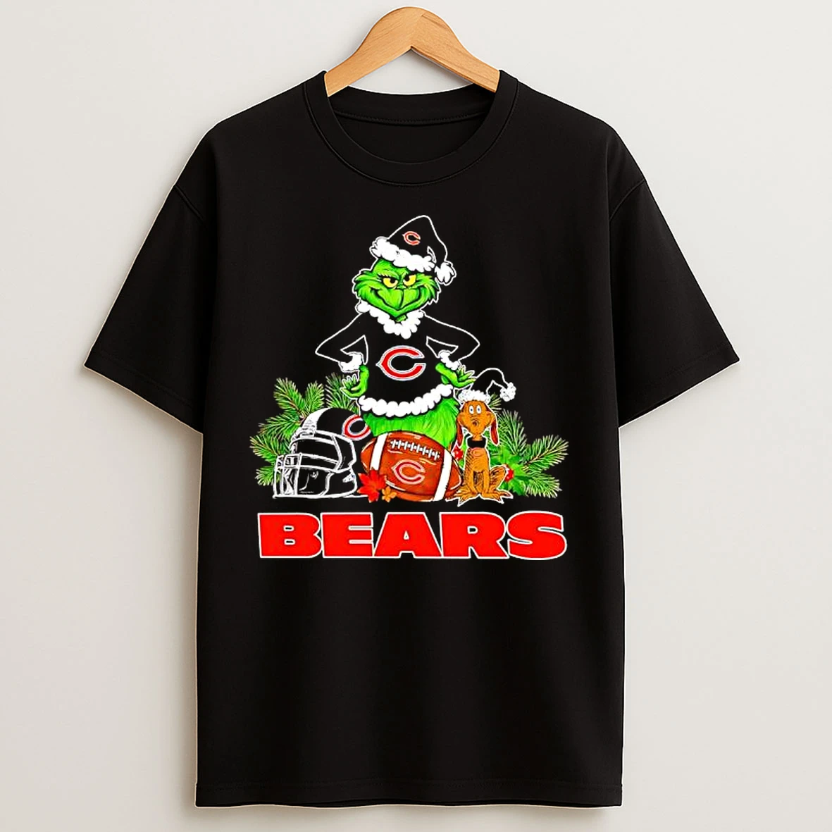 Classic The Grinch And Max Chicago Bears Christmas Helmet Items T Shirts