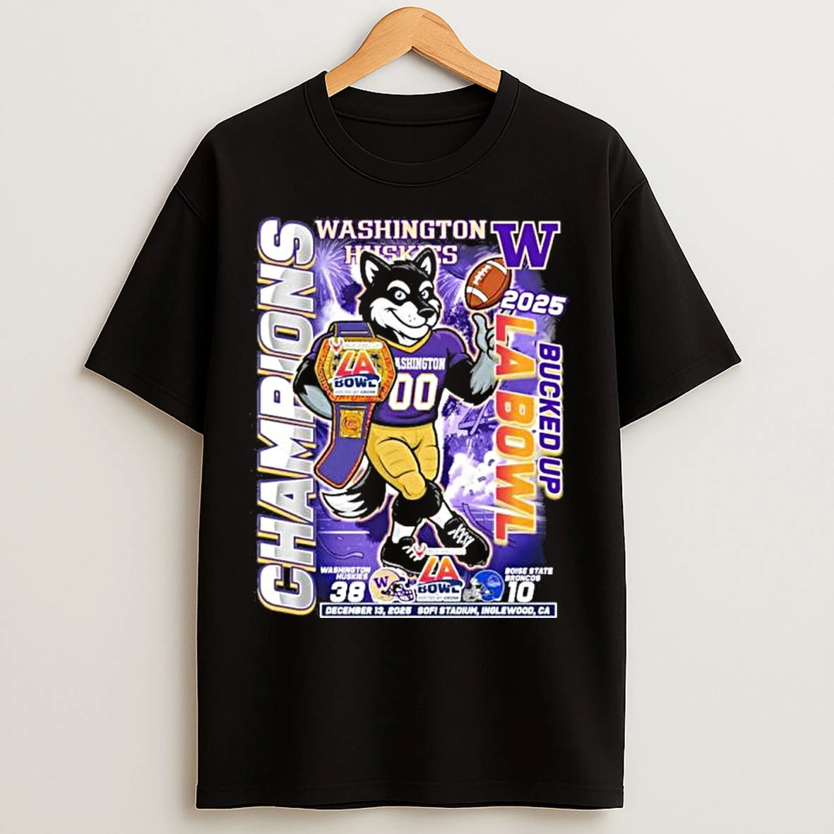 Classic Washington Huskies Mascot 2025 Bucked Up La Bowl Champions Score T Shirts