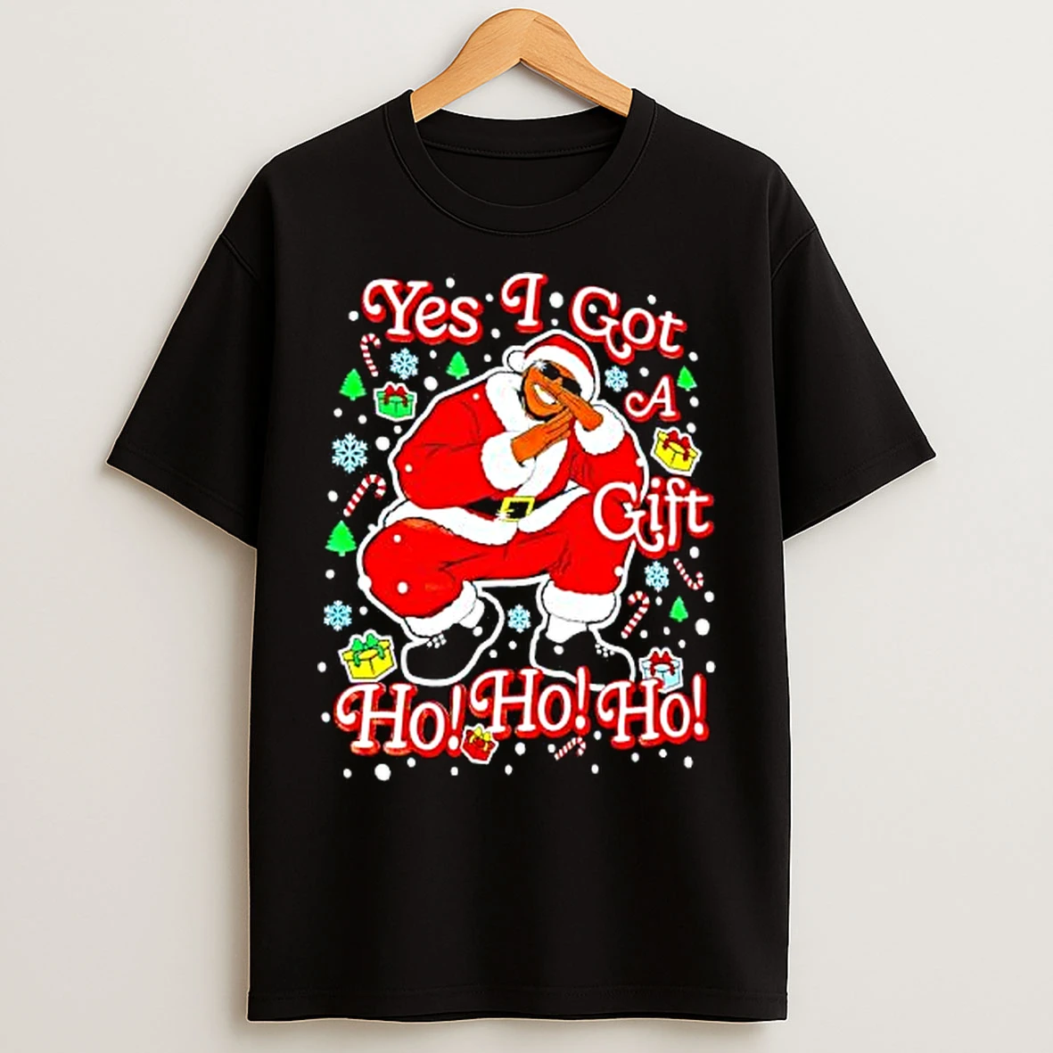 Classic Yes I Got A Gift Ho Ho Ho Graphic T Shirts