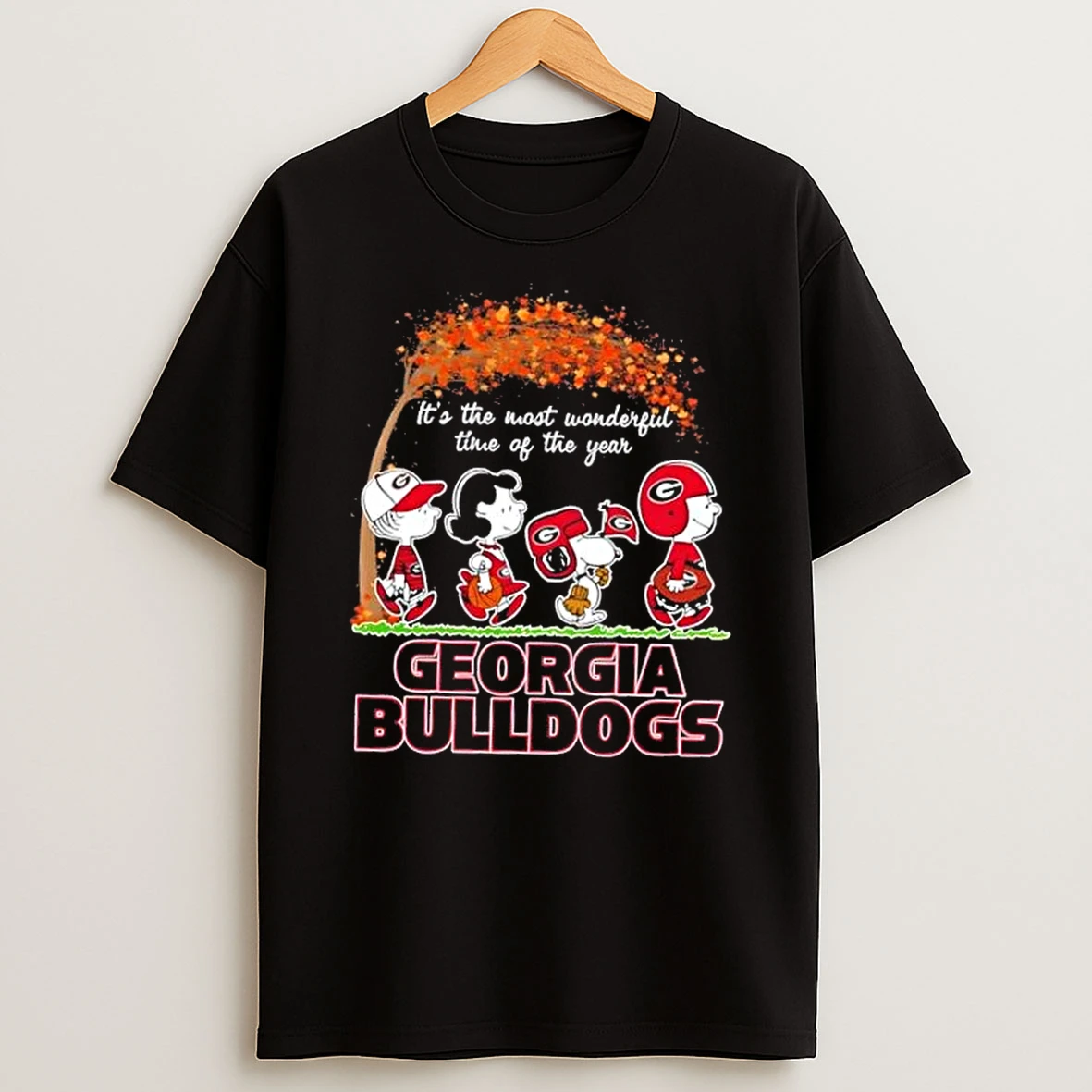 Georgia Bulldogs X Peanuts Snoopy And Friends Autumn Its The Most Wonderful Time Of The Year Shirts