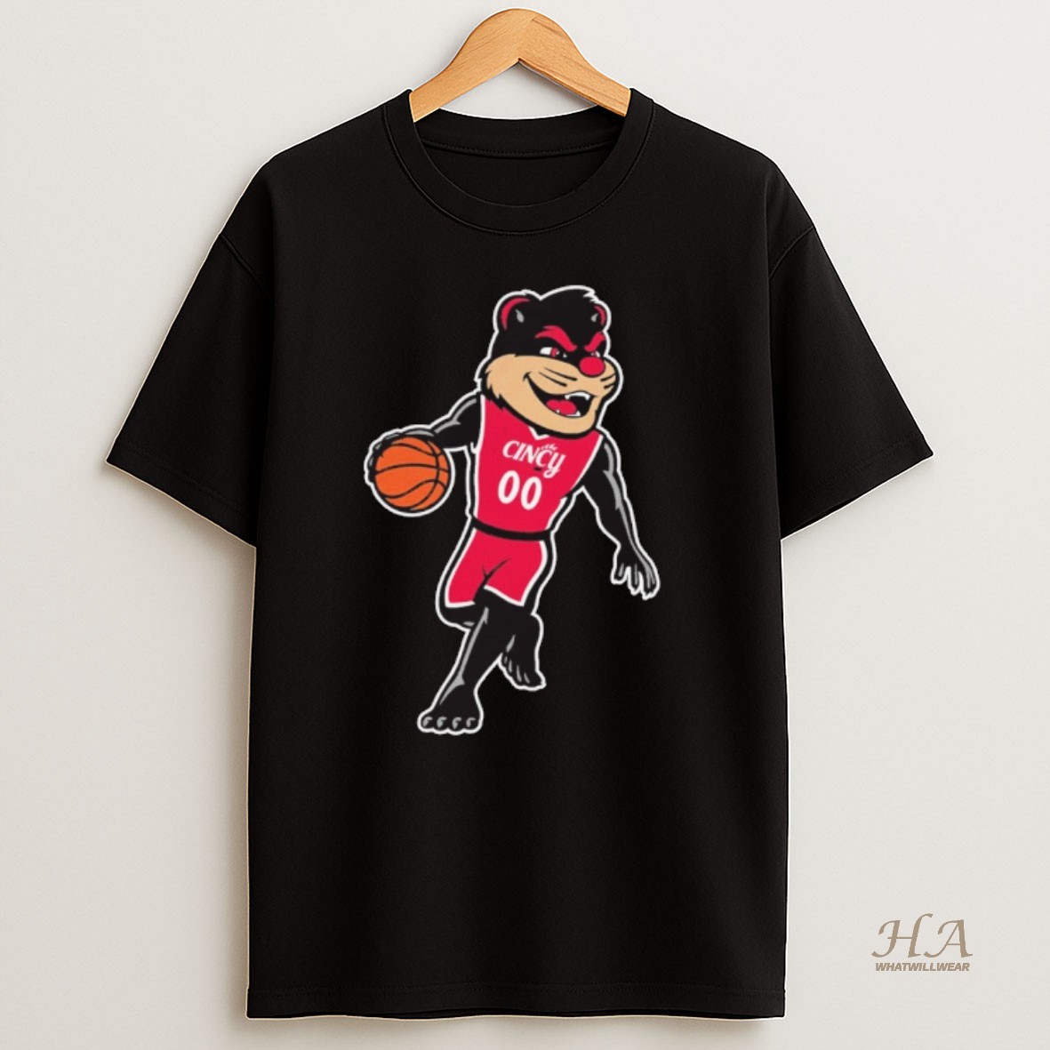 Official 2025 Cincinnati Bearcats Mascot Playing Basketball T Shirt