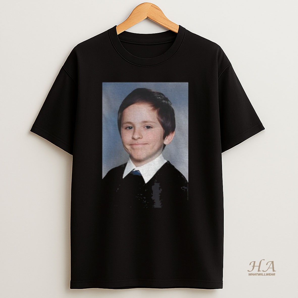 Official Awkward White People Smile Photo T Shirt