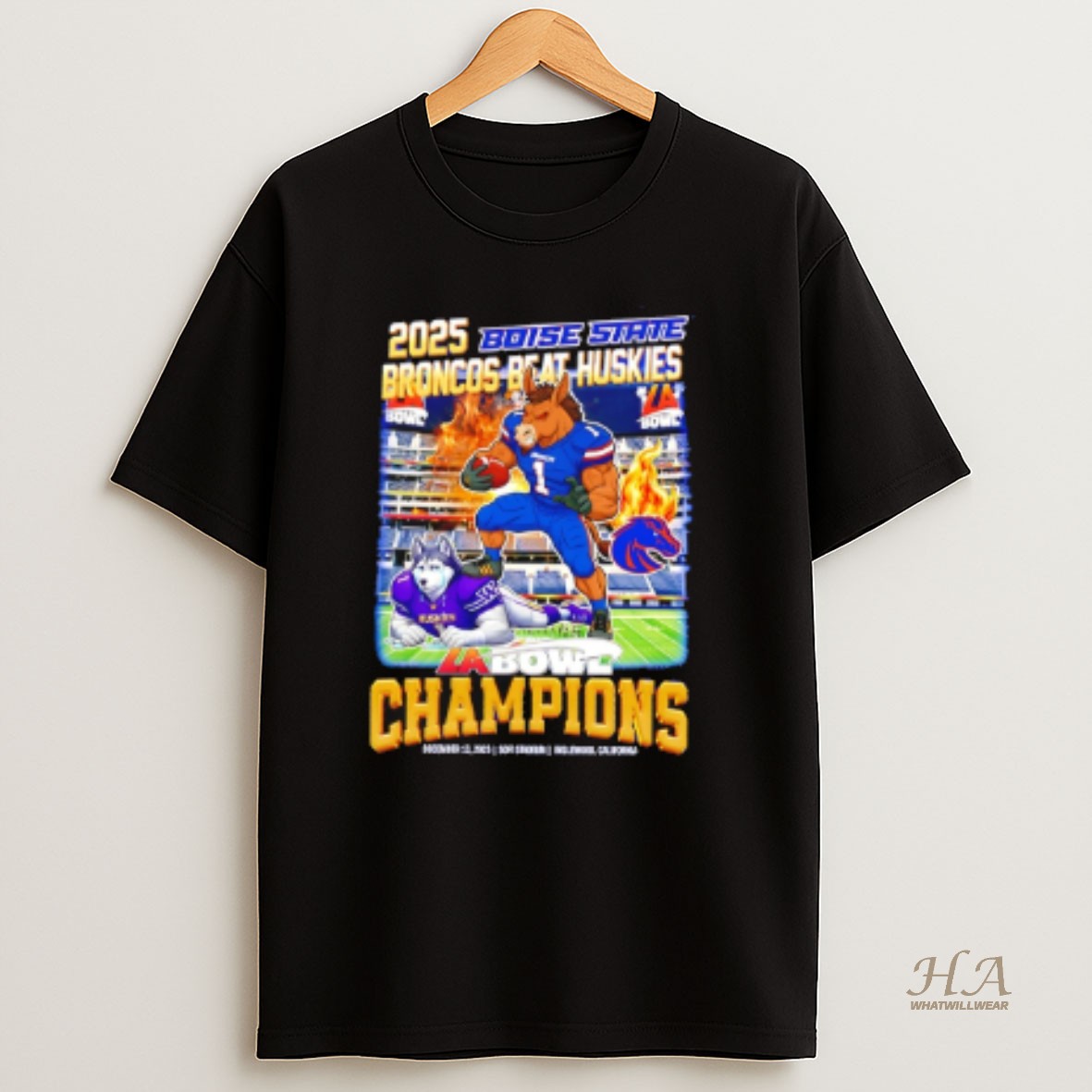 Official Boise State Broncos Beat Huskies 2025 La Bowl Champions Mascot T Shirt
