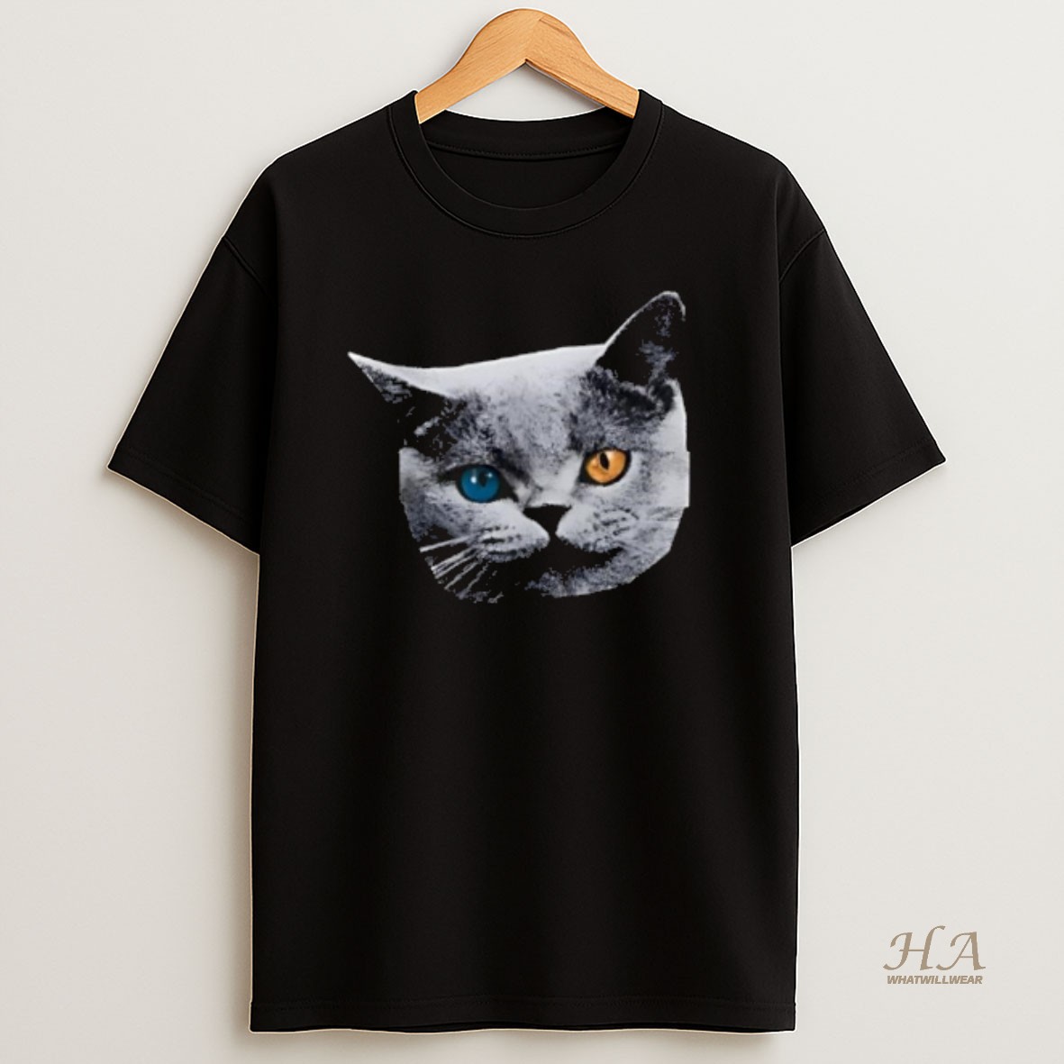 Official Cat British Shorthair Heterochromia T Shirt